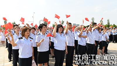 2023年全市法院共审执结案件120620件